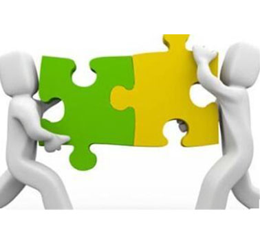 Cad ba cheart a bheith ag faire amach dó agus meaisín múnlaithe insteallta á úsáid agat